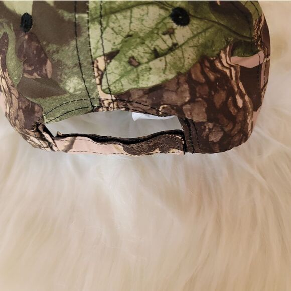 Camouflage "Army" Adjustable Hat - Brand new! - Picture 2 of 3